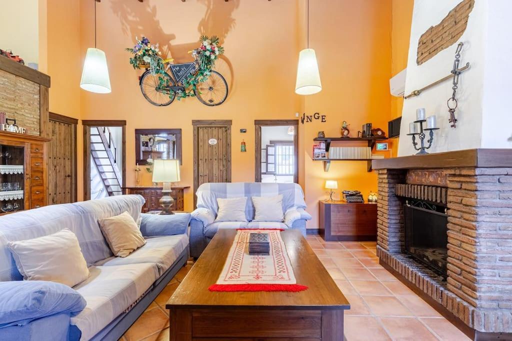 Only4You Country House Perfect Location To Visit Andalucia Casabermeja Ngoại thất bức ảnh